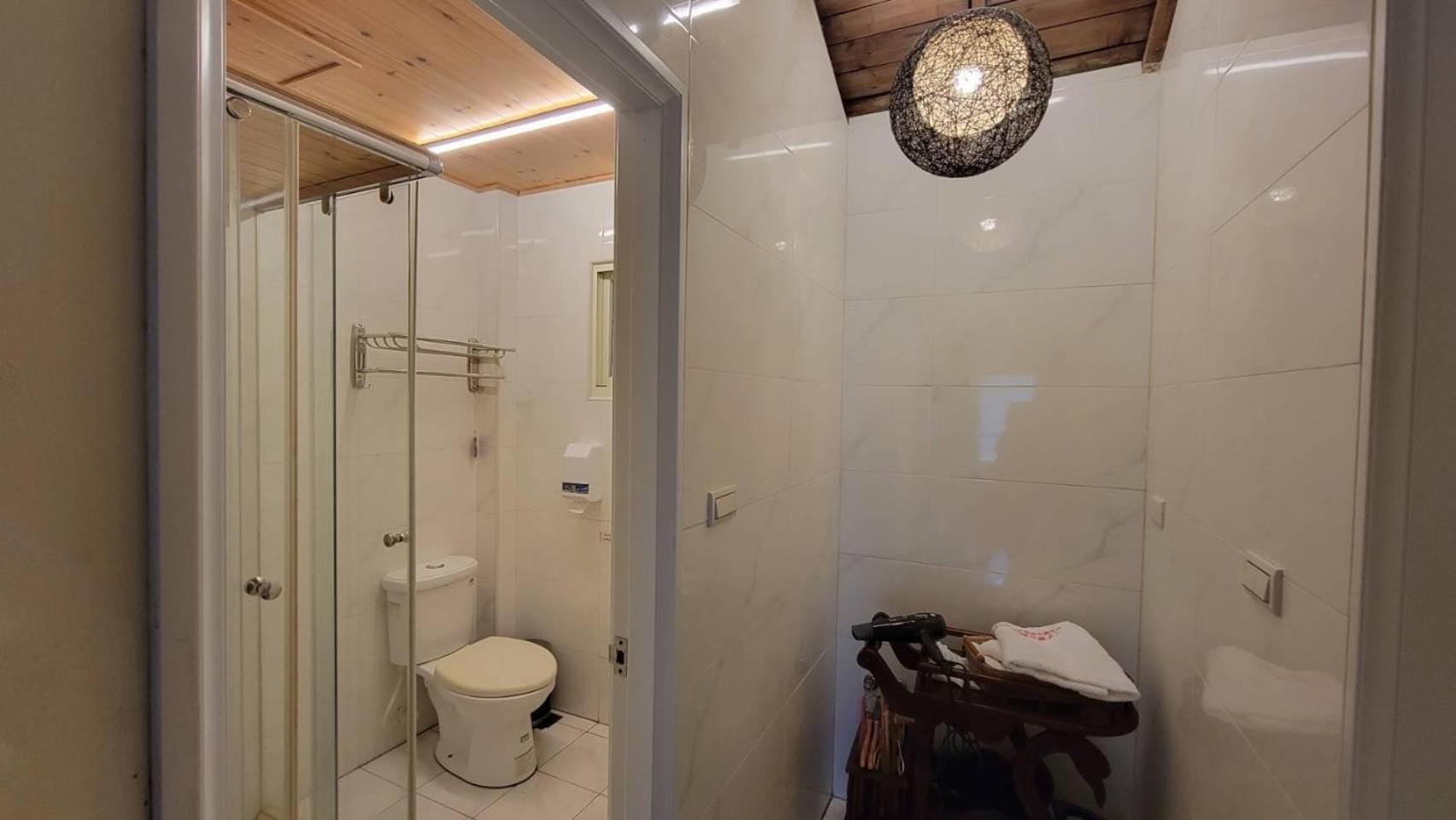 Lohas Gallery Long Stay Hostel Shiding Kültér fotó